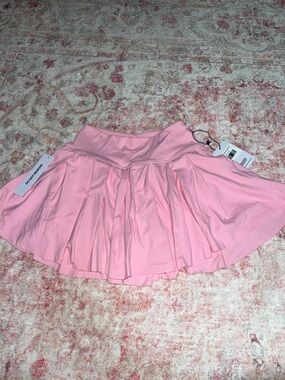 NWT Princess Polly Pink Pleated Skort